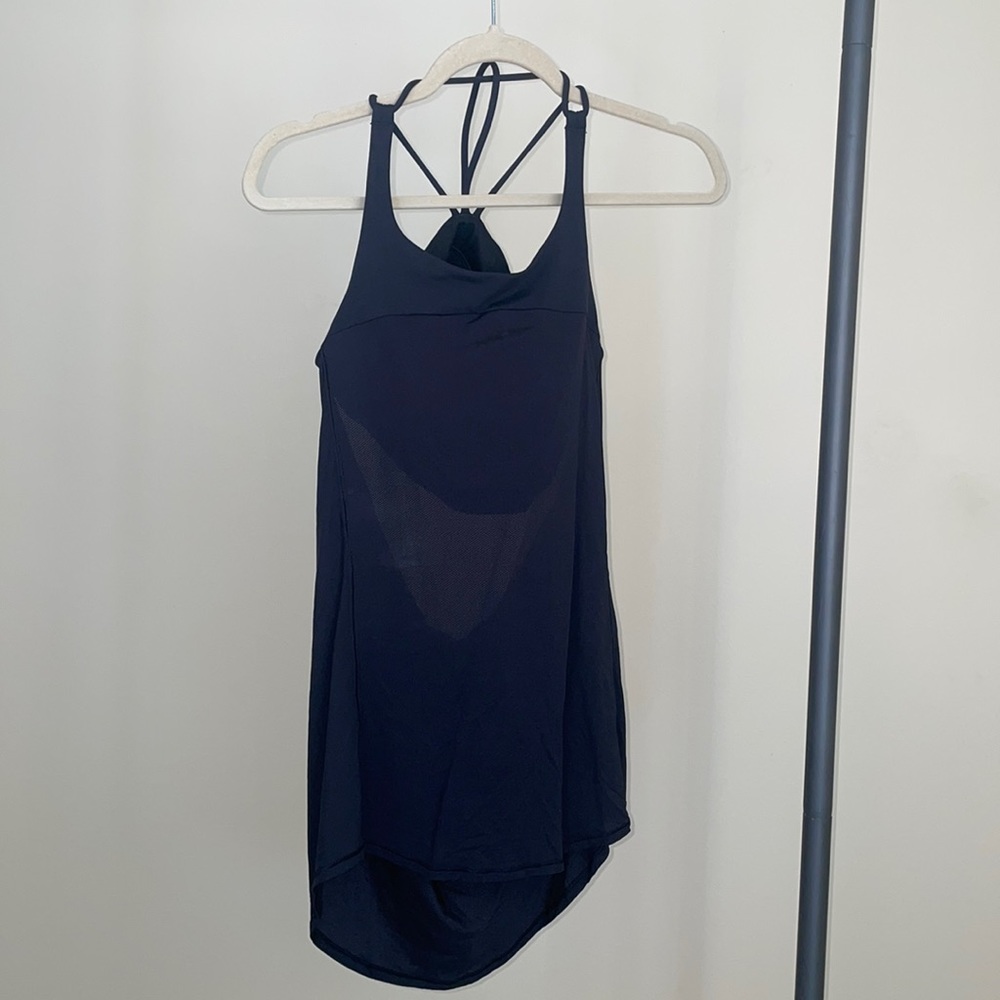 Lululemon workout Tank and bra combo shirt